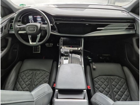 2024 Audi Q8 60 TFSI e quattro