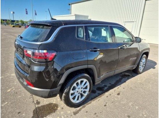 2024 Jeep Compass Altitude Mild-Hybrid FWD
