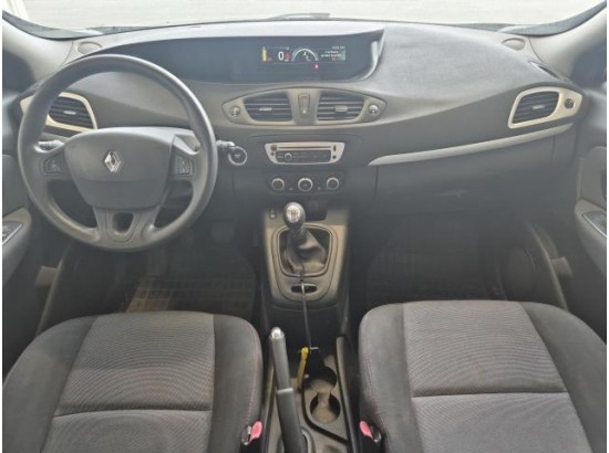 2016 Renault Scenic III Grand Authentique 2016 Renault Scenic III Grand Authentique