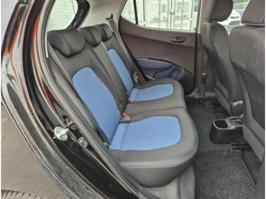 2015 Hyundai i10 FIFA World Cup Edition