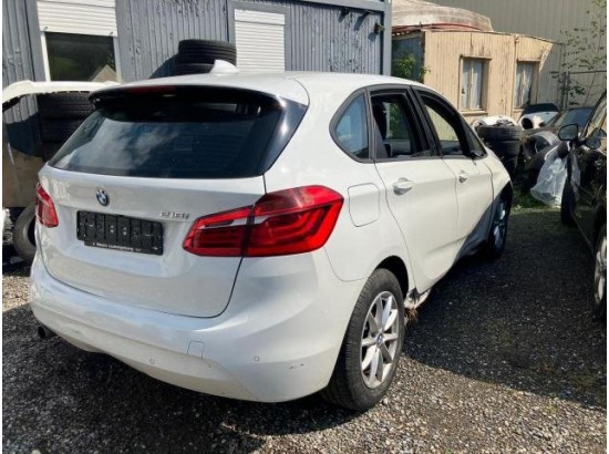 2018 BMW 2er Active Tourer 218i Advantage 2018 BMW 2er Active Tourer 218i Advantage