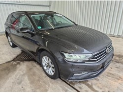 2023 Volkswagen Passat Variant Business