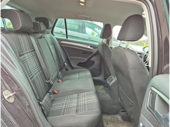 2015 Volkswagen Golf VII Lim. Lounge BMT 2015 Volkswagen Golf VII Lim. Lounge BMT