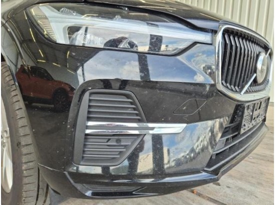 2022 Volvo XC60 Momentum 2WD