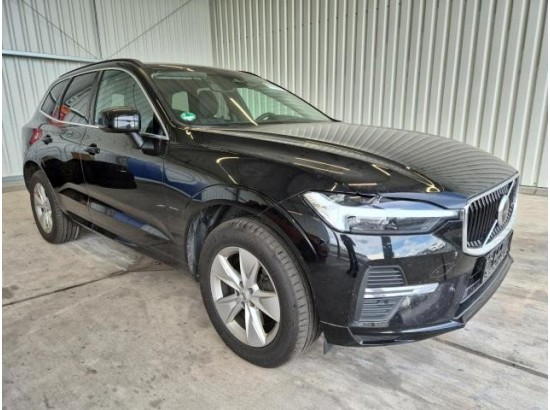 2022 Volvo XC60 Momentum 2WD