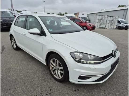 2018 Volkswagen Golf VII Lim. Comfortline BMT/Start-Stopp 2018 Volkswagen Golf VII Lim. Comfortline BMT/Start-Stopp