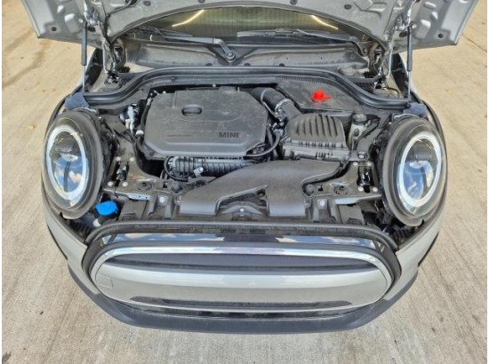 2023 Mini Mini Cooper Essential Trim 2023 Mini Mini Cooper Essential Trim