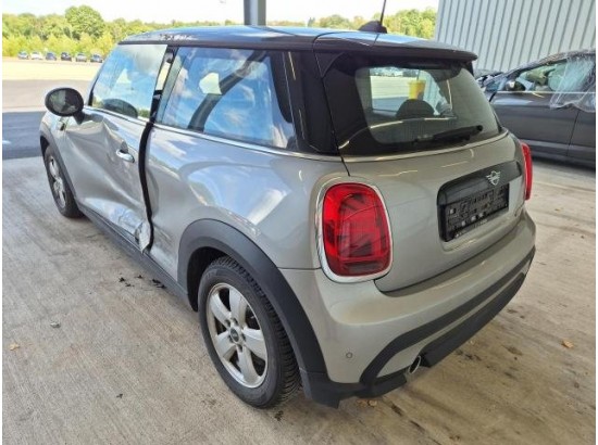 2023 Mini Mini Cooper Essential Trim 2023 Mini Mini Cooper Essential Trim