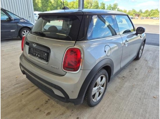 2023 Mini Mini Cooper Essential Trim 2023 Mini Mini Cooper Essential Trim