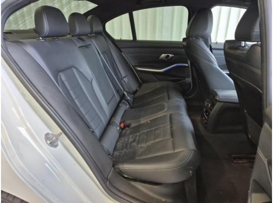 2019 BMW 3er Lim. 320 d M Sport 2019 BMW 3er Lim. 320 d M Sport