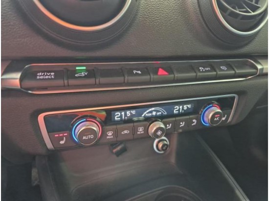 2017 Audi A3 Sportback e-tron basis