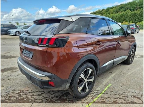 2018 Peugeot 3008 Crossway