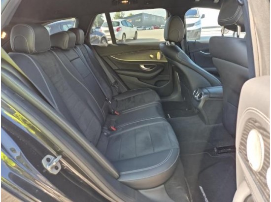 2022 Mercedes-Benz E -Klasse T-Modell E 300 de 4Matic 2022 Mercedes-Benz E -Klasse T-Modell E 300 de 4Matic