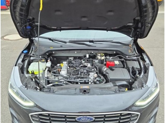 2025 Ford Focus Turnier Titanium