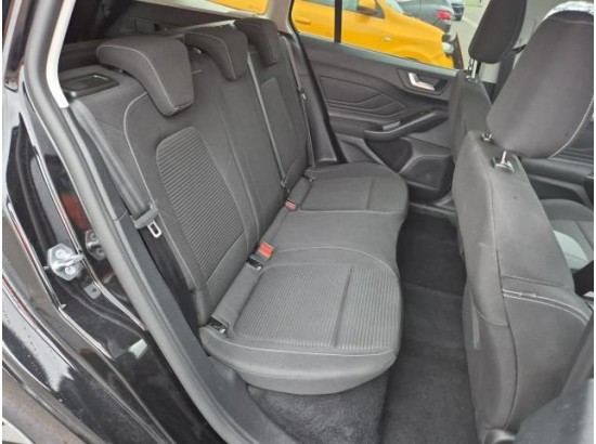 2025 Ford Focus Turnier Titanium