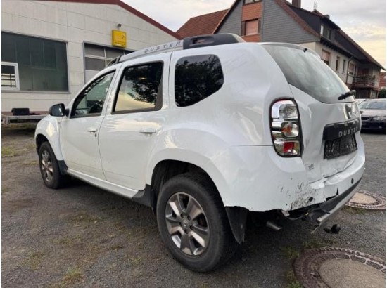 2015 Dacia Duster I Celebration 4x2 2015 Dacia Duster I Celebration 4x2