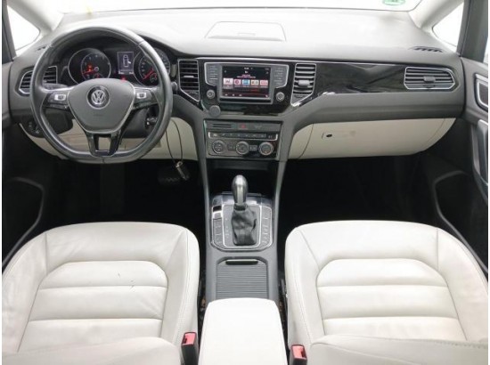 2015 Volkswagen Golf Sportsvan VII Highline BMT/Start-Stopp 2015 Volkswagen Golf Sportsvan VII Highline BMT/Start-Stopp