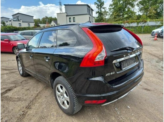2016 Volvo XC60 Kinetic AWD