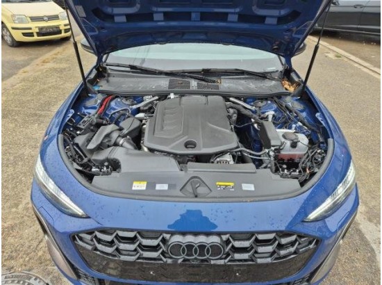 2025 Audi A5 Limousine TFSI 150kW quattro edition one