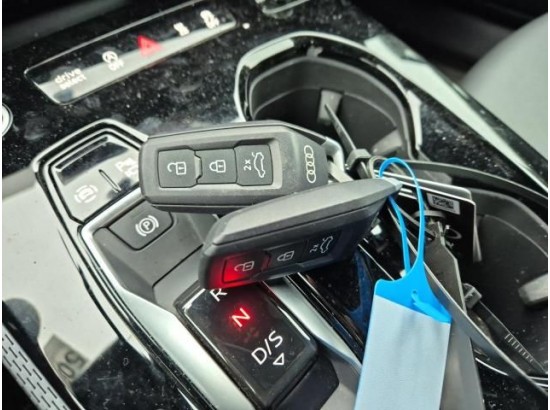2025 Audi A5 Limousine TFSI 150kW quattro edition one