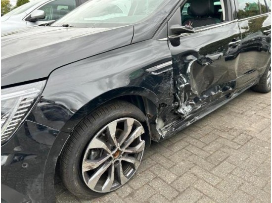 2024 Renault Megane IV Grandtour Techno