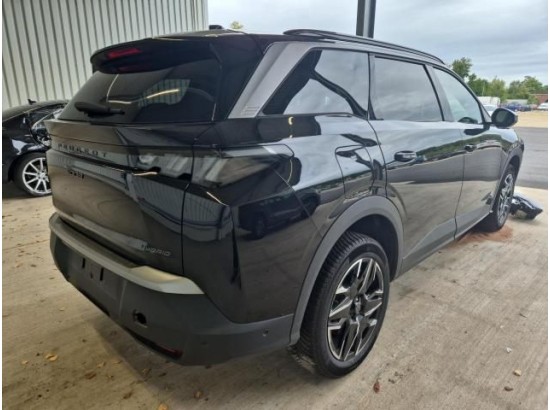 2025 Peugeot 5008 Hybrid 136 Allure