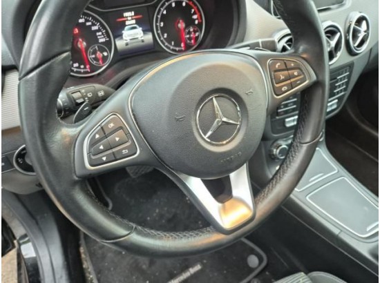 2018 Mercedes-Benz B -Klasse B 180 2018 Mercedes-Benz B -Klasse B 180
