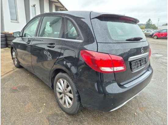 2018 Mercedes-Benz B -Klasse B 180 2018 Mercedes-Benz B -Klasse B 180