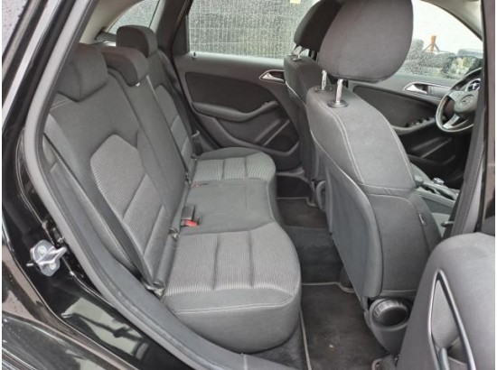 2018 Mercedes-Benz B -Klasse B 180 2018 Mercedes-Benz B -Klasse B 180