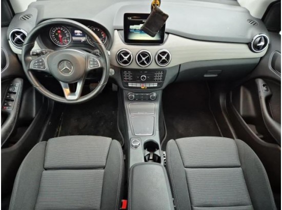 2018 Mercedes-Benz B -Klasse B 180 2018 Mercedes-Benz B -Klasse B 180