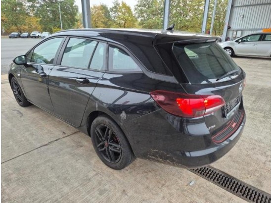 2019 Opel Astra K Sports Tourer Business Start/Stop 2019 Opel Astra K Sports Tourer Business Start/Stop