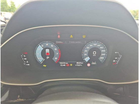 2025 Audi Q3 40 TFSI quattro advanced