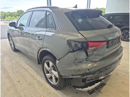 2025 Audi Q3 40 TFSI quattro advanced