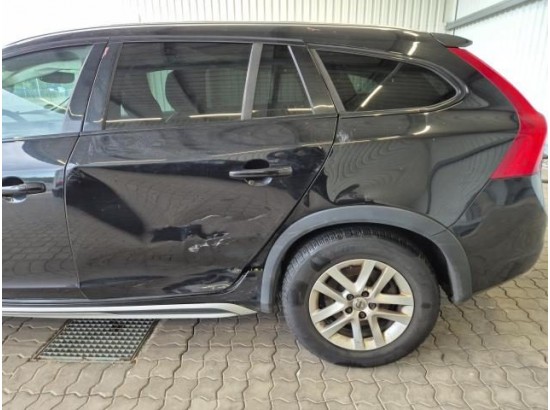 2015 Volvo V60 Cross Country Summum AWD 2015 Volvo V60 Cross Country Summum AWD