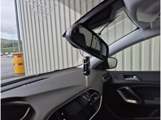 2021 Peugeot 308 SW Allure