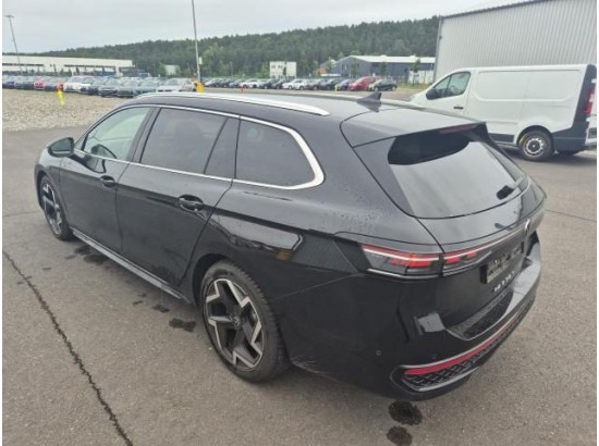 2025 Volkswagen Passat Variant 2.0 TDI 110 kW R-line