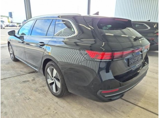 2025 Volkswagen Passat Variant 1.5 eTSI 110 kW Business