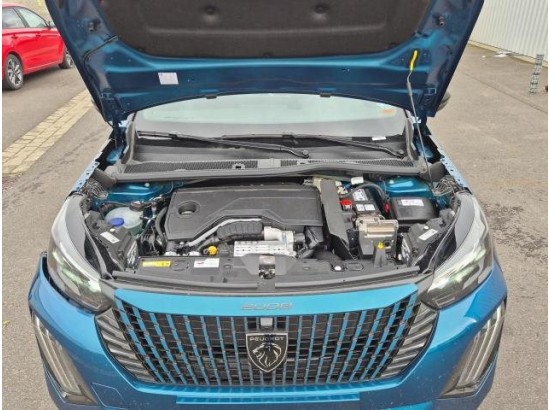 2025 Peugeot 2008 Hybrid 145 GT