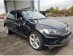 2015 Volkswagen Touareg V6 TDI BMT/Start-Stopp Terrain Tech 4Motion 2015 Volkswagen Touareg V6 TDI BMT/Start-Stopp Terrain Tech 4Motion