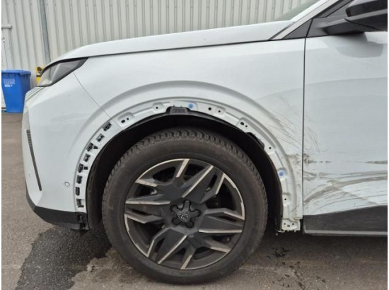 2025 Peugeot 3008 Hybrid 136 Allure