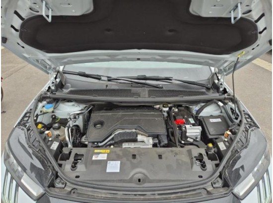 2025 Peugeot 3008 Hybrid 136 Allure