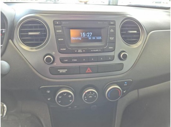 2020 Hyundai i10 YES!