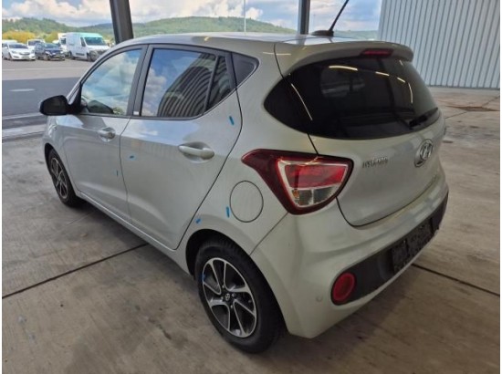 2020 Hyundai i10 YES!