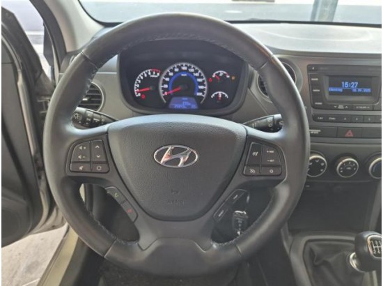 2020 Hyundai i10 YES!
