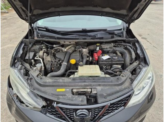 2015 Nissan Pulsar Tekna