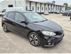 2015 Nissan Pulsar Tekna