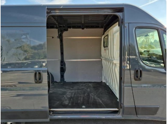 2022 FIAT Ducato Hochr.-Kasten 35 140 L2H2 RS: 3450 mm
