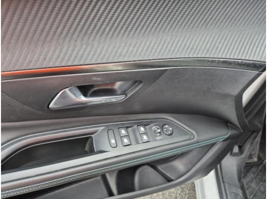 2023 Peugeot 5008 Allure Pack 2023 Peugeot 5008 Allure Pack