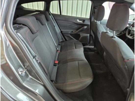 2025 Ford Focus Turnier ST-Line