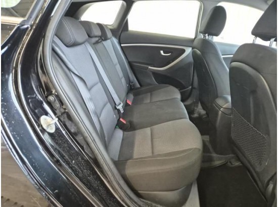 2017 Hyundai i30 cw blue Style